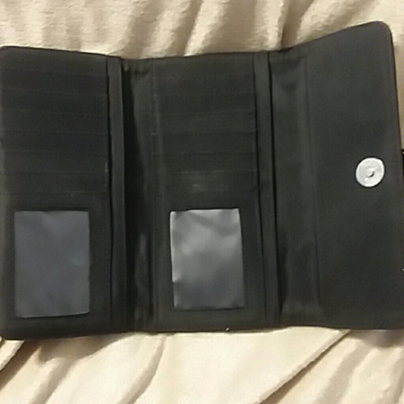 Wallet - Picture 2 of 3